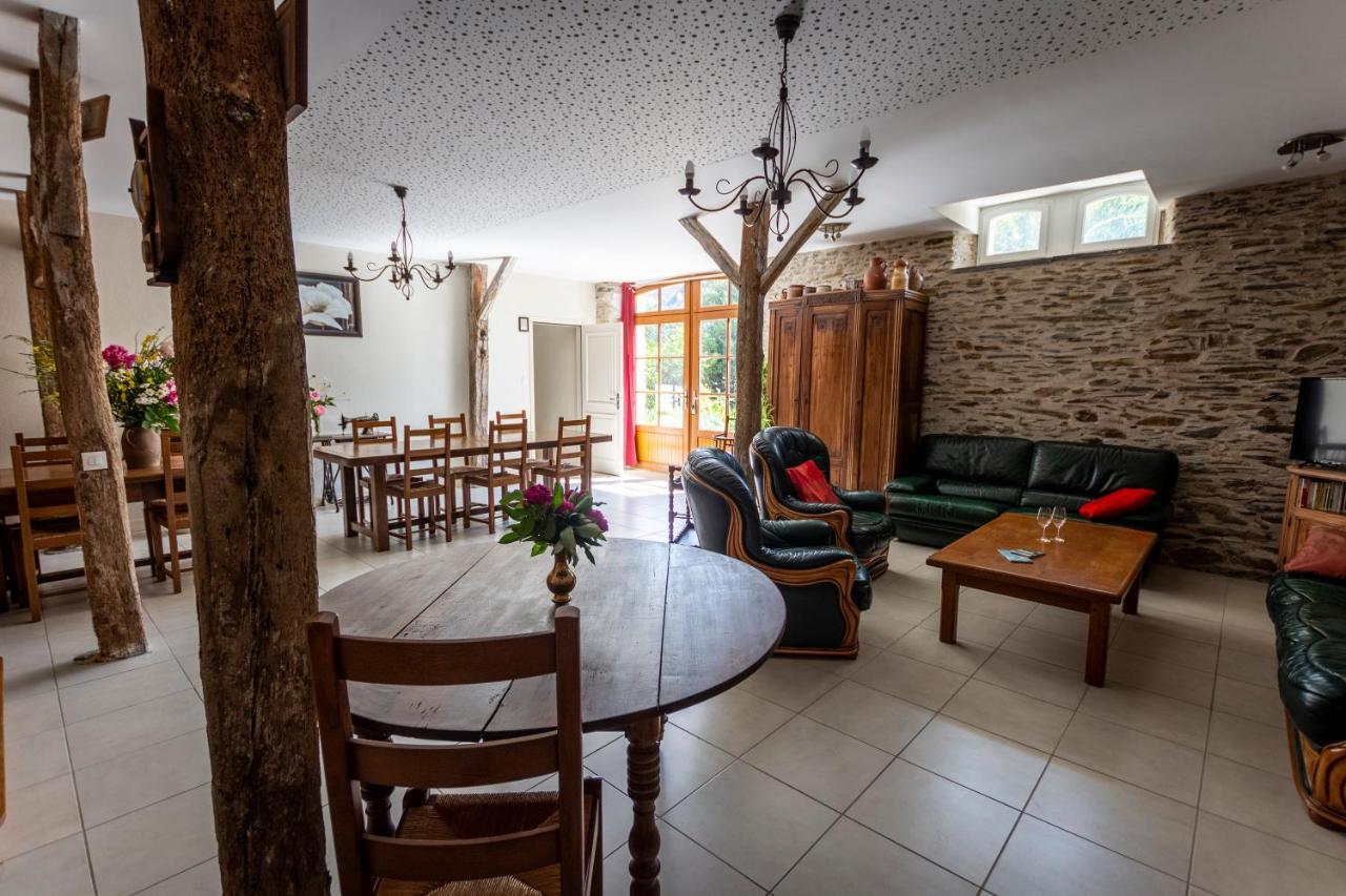 La Haye Gites Et Chambre D'Hotes 아브리르 외부 사진